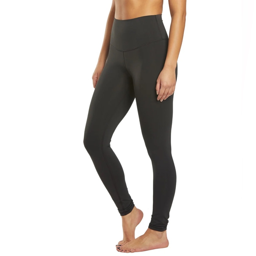 DYI Black High-Waist Leggings